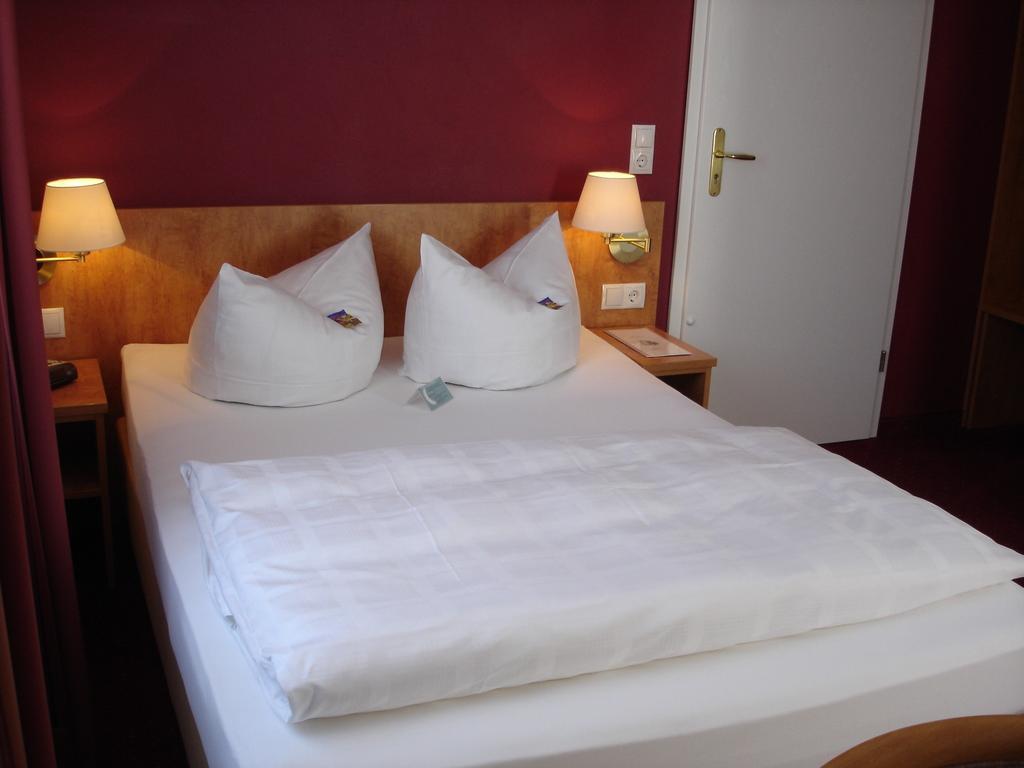 Myrooms Neu-Isenburg Oda fotoğraf