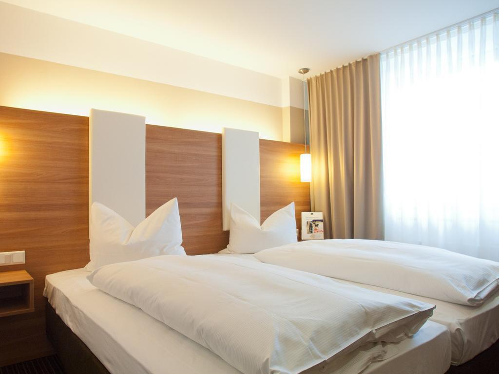 Myrooms Neu-Isenburg Oda fotoğraf